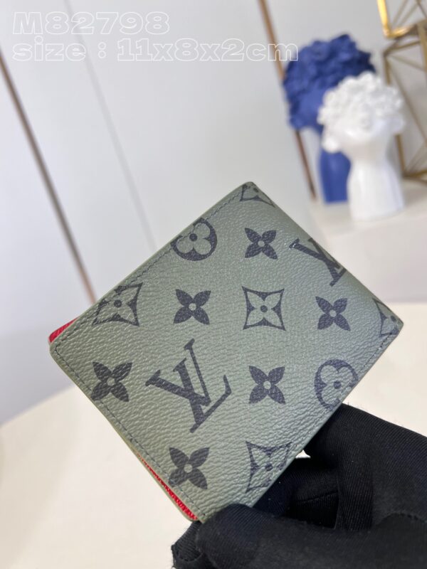 Louis Vuitton  Slender Wallet