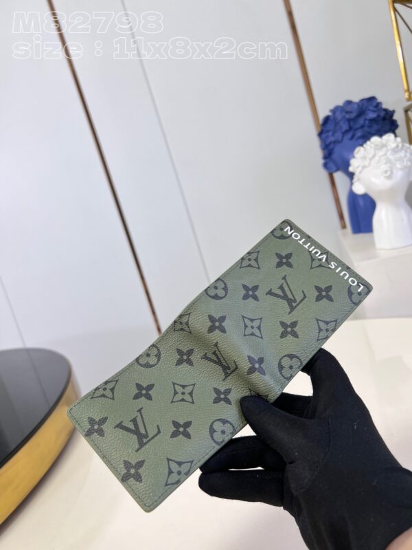 Louis Vuitton  Slender Wallet