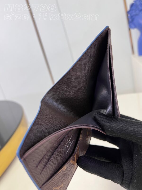Louis Vuitton  Slender  Wallet