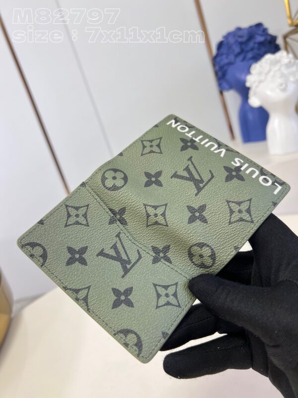 Louis Vuitton Pocket Organizer