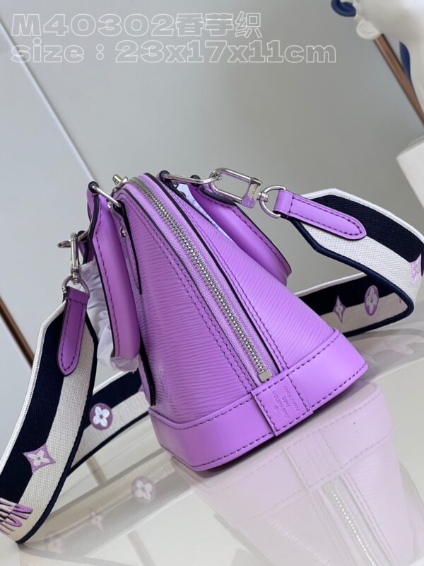 Louis Vuitton Alma BB