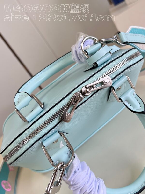 Louis Vuitton Alma BB