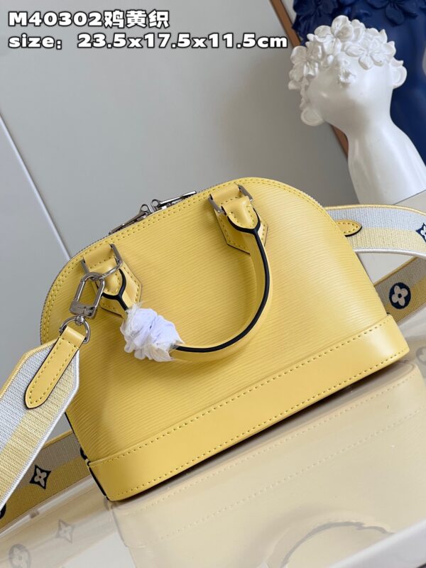 Louis Vuitton Alma BB