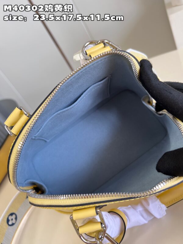 Louis Vuitton Alma BB