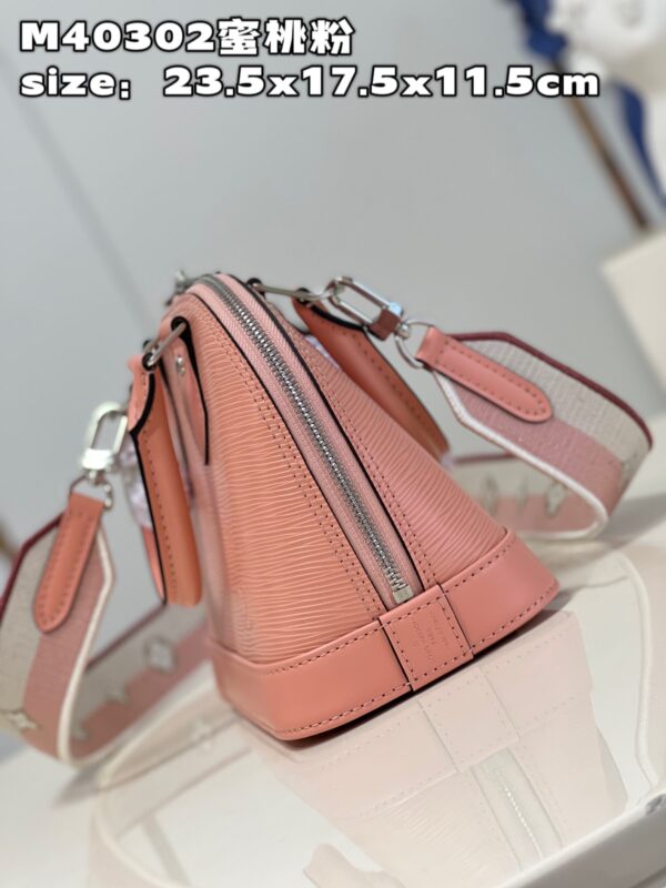 Louis Vuitton Alma BB