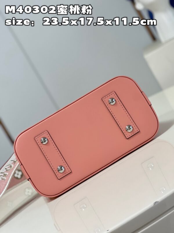 Louis Vuitton Alma BB