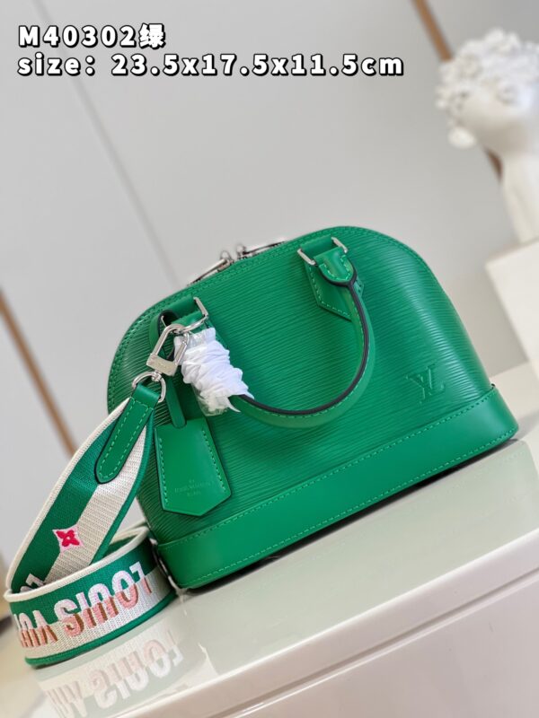 Louis Vuitton Alma BB