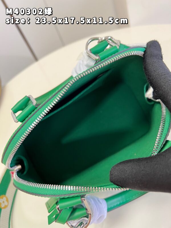 Louis Vuitton Alma BB