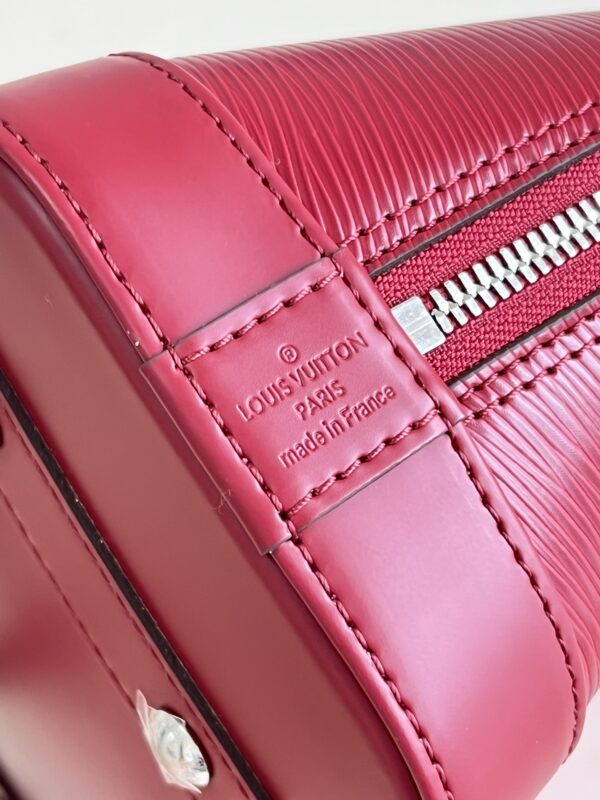 Louis Vuitton Alma BB