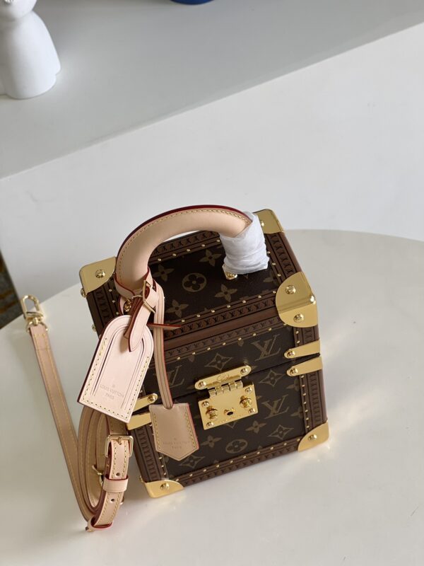 Louis Vuitton Camera Box