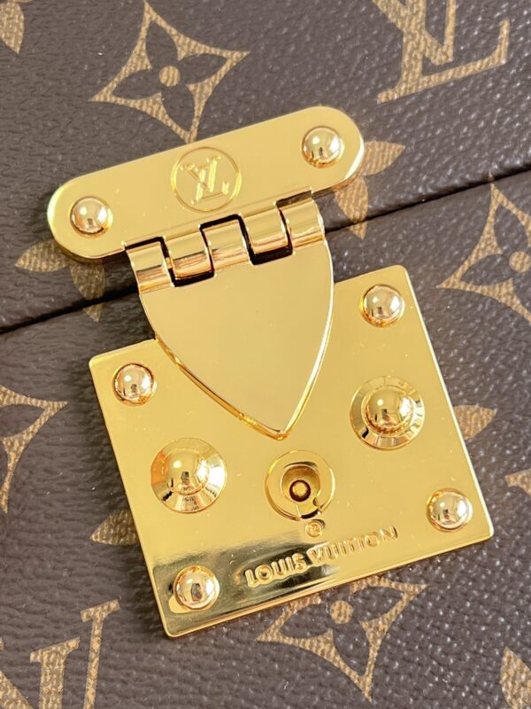 Louis Vuitton Camera Box