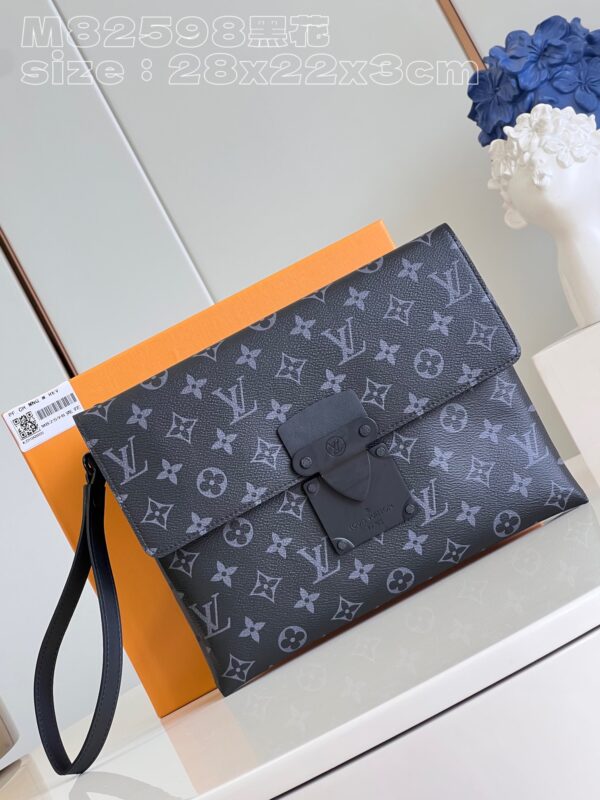 Louis Vuitton Pochette S-Lock