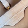 Louis Vuitton Capucines Medium Handbag
