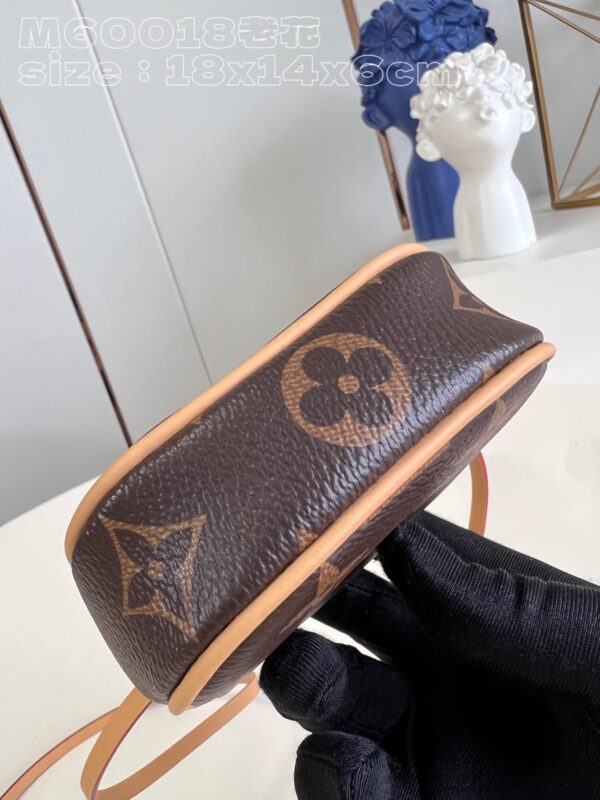 Louis Vuitton Pochette Cancun Pouch
