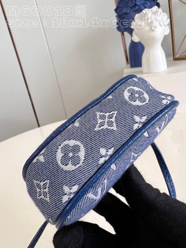 Louis Vuitton Pochette Cancun Pouch