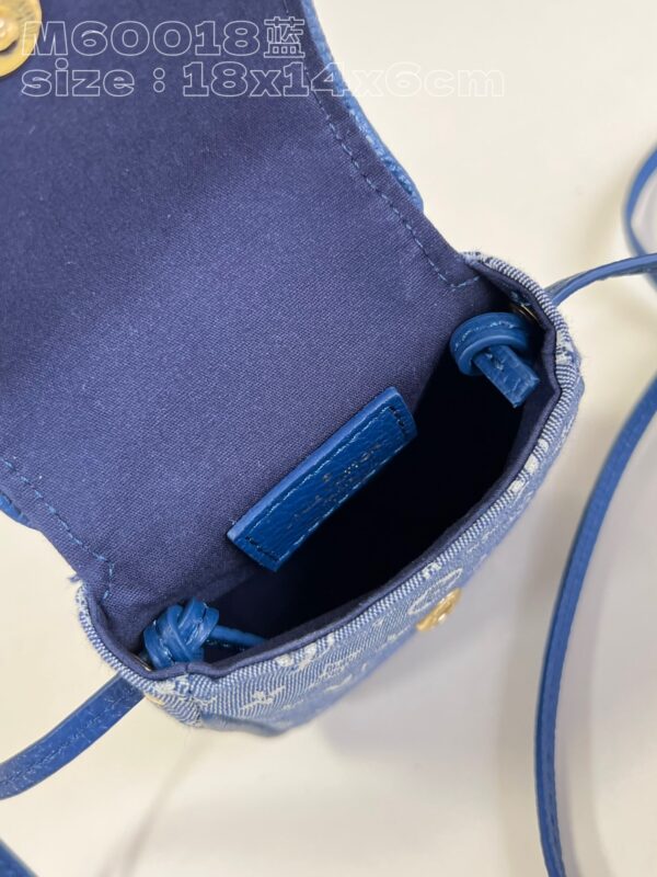 Louis Vuitton Pochette Cancun Pouch