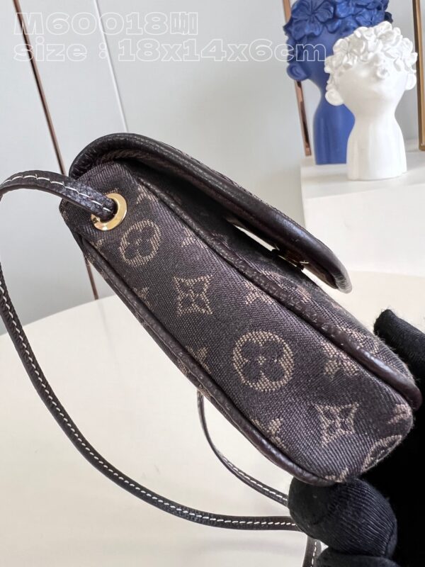 Louis Vuitton Pochette Cancun Pouch