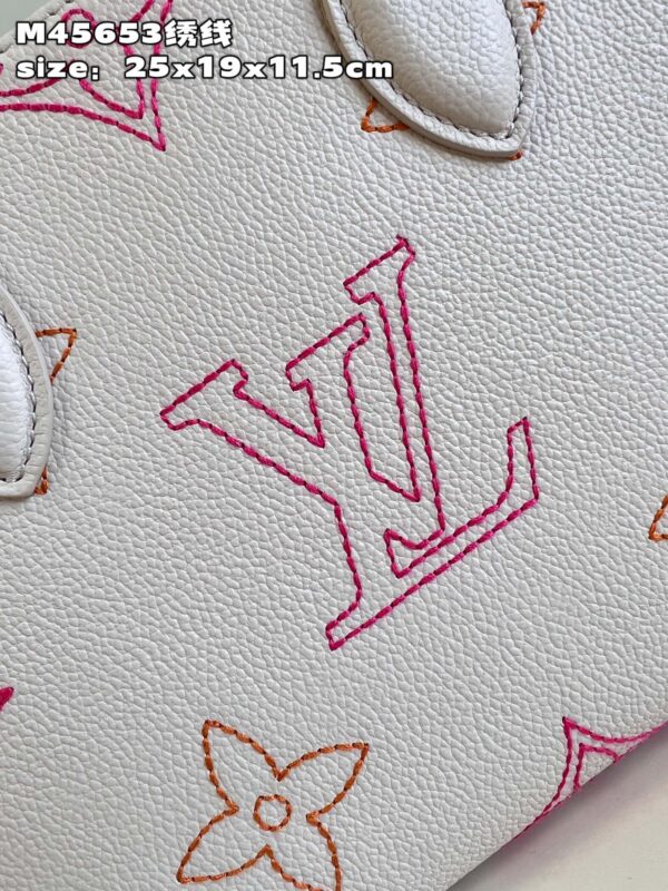 Louis Vuitton Onthego PM