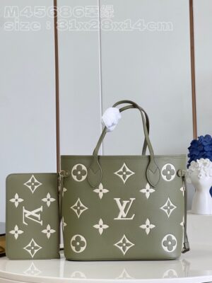 Louis Vuitton Neverfull MM