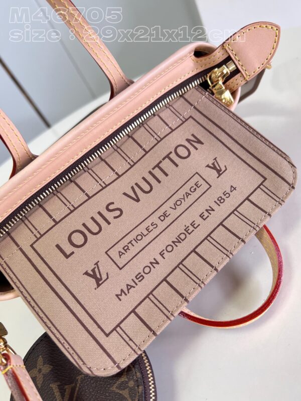 Louis Vuitton Neverfull BB