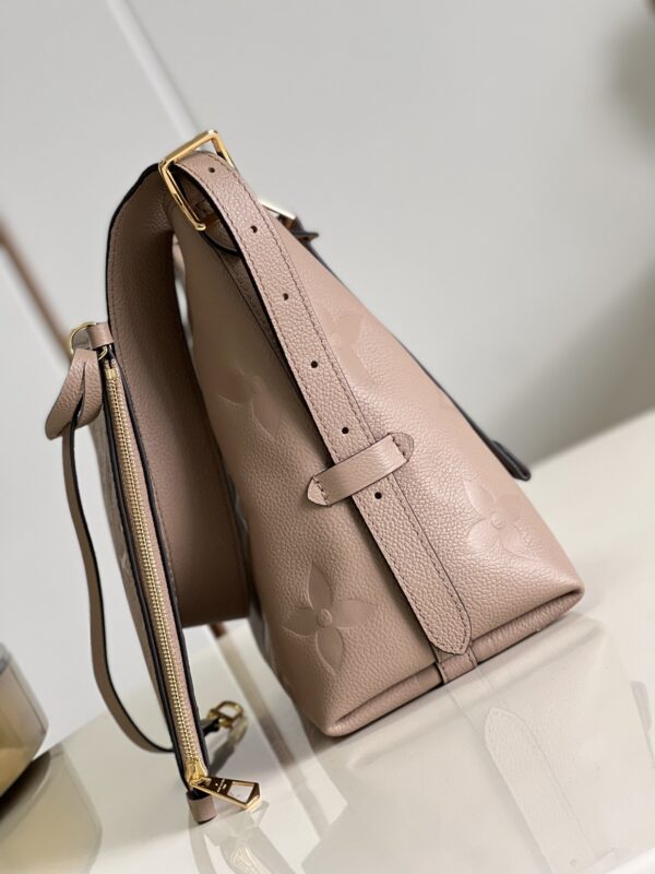 Louis Vuitton CarryAll PM Bag