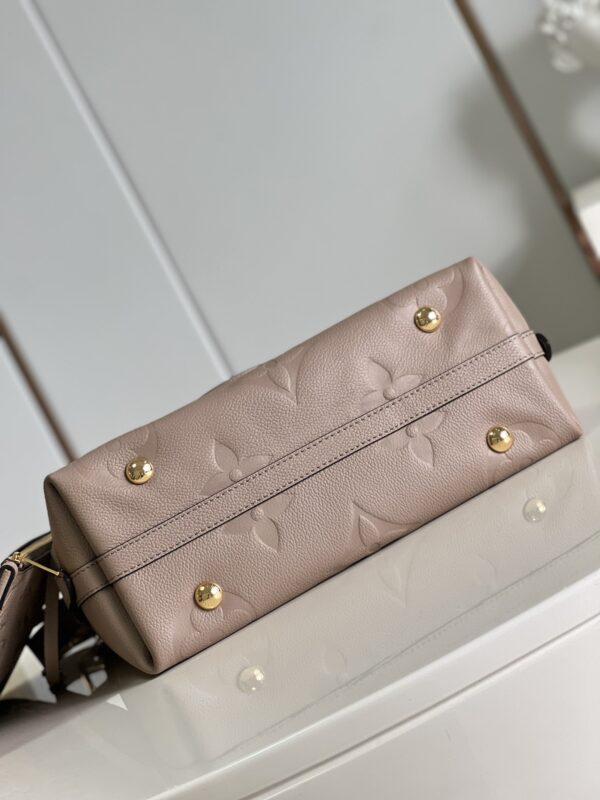 Louis Vuitton CarryAll PM Bag