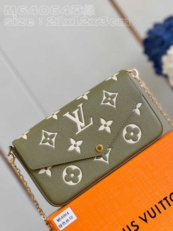 Louis Vuitton  Pochette Félicie