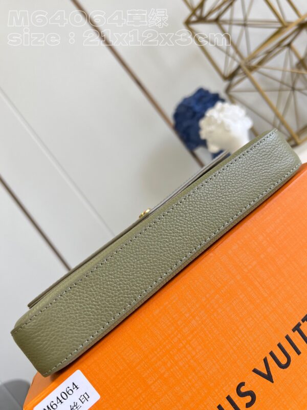 Louis Vuitton  Pochette Félicie