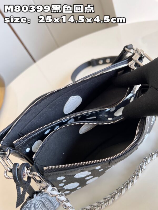 Louis Vuitton Multi Pochette Accessoires