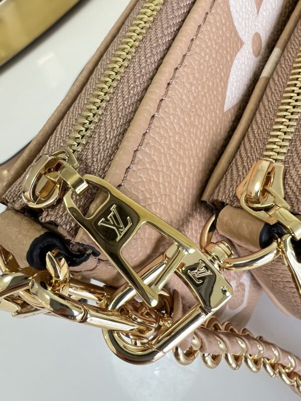 Louis Vuitton Multi Pochette Accessoires