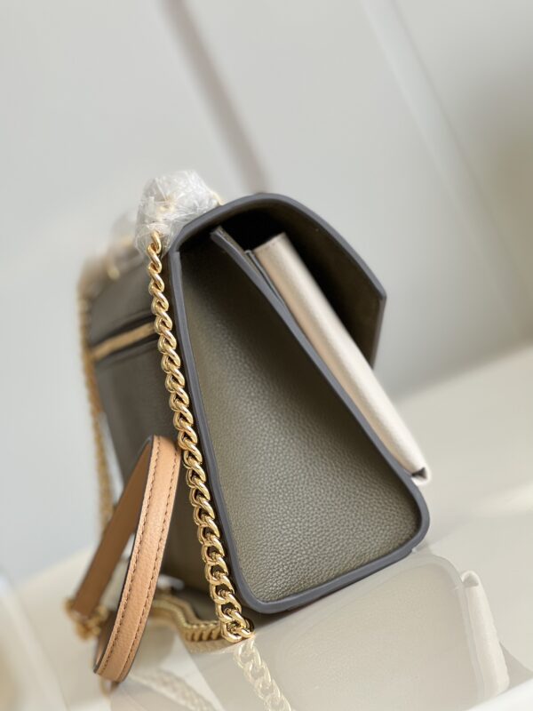 Louis Vuitton Mylockme Chain Bag