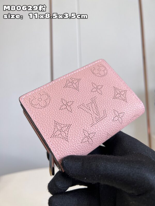 Louis Vuitton Cléa Wallet
