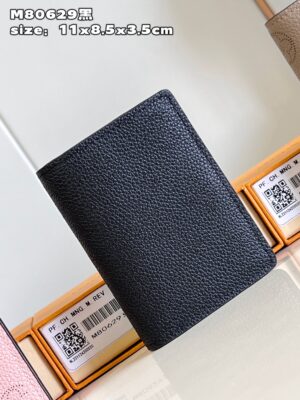 Louis Vuitton Cléa Wallet