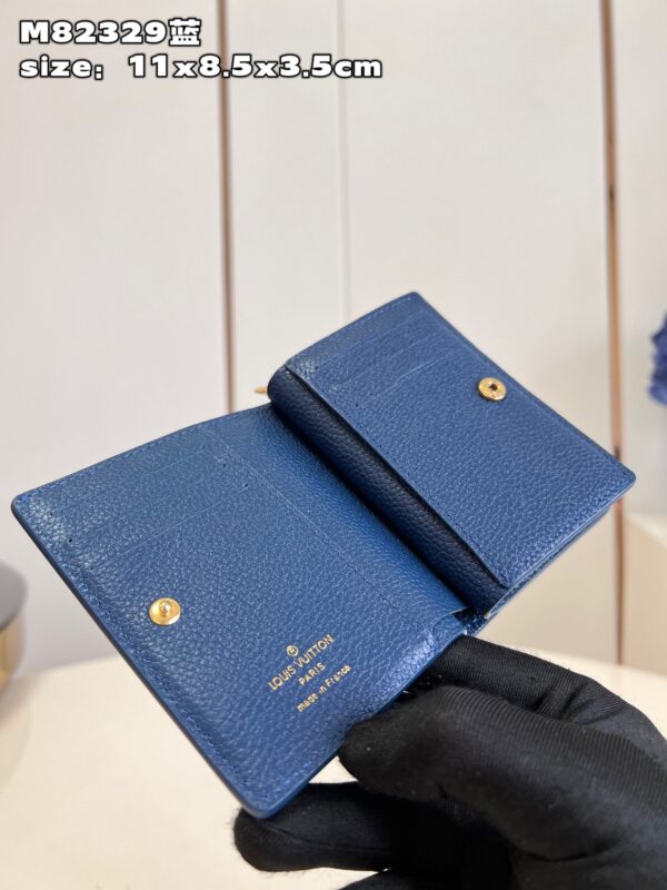 Louis Vuitton Cléa Wallet