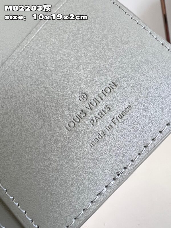 Louis Vuitton Aerogram Brazza Wallet