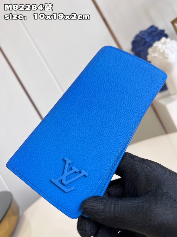 Louis Vuitton Aerogram Brazza Wallet