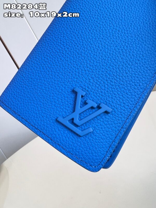 Louis Vuitton Aerogram Brazza Wallet