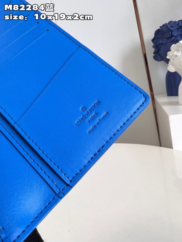 Louis Vuitton Aerogram Brazza Wallet