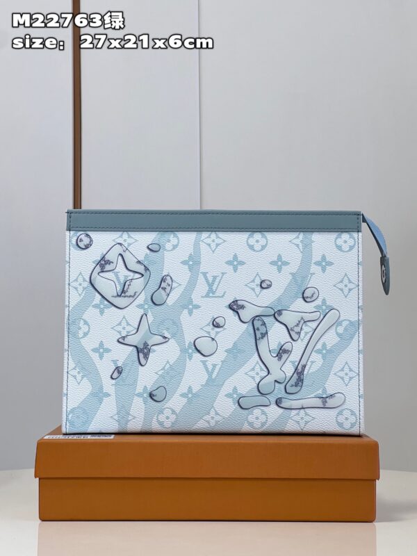 Louis Vuitton Pochette Voyage