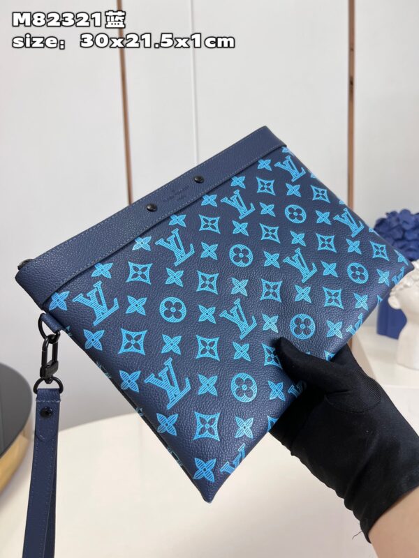Louis Vuitton Pochette To-Go
