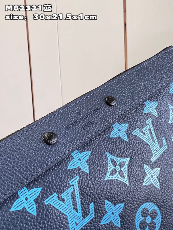 Louis Vuitton Pochette To-Go