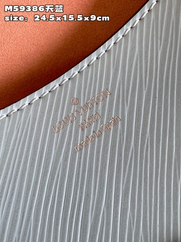 Louis Vuitton Buci