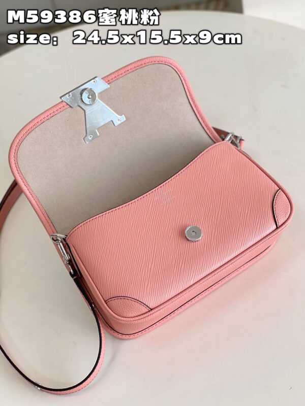 Louis Vuitton Buci