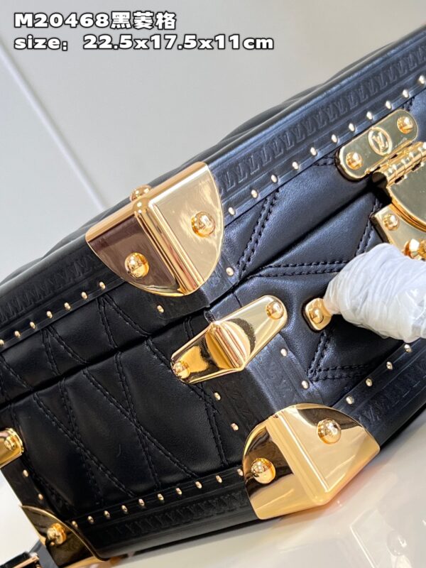 Louis Vuitton Petite Valise