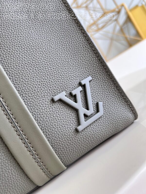 Louis Vuitton takeoff Tote