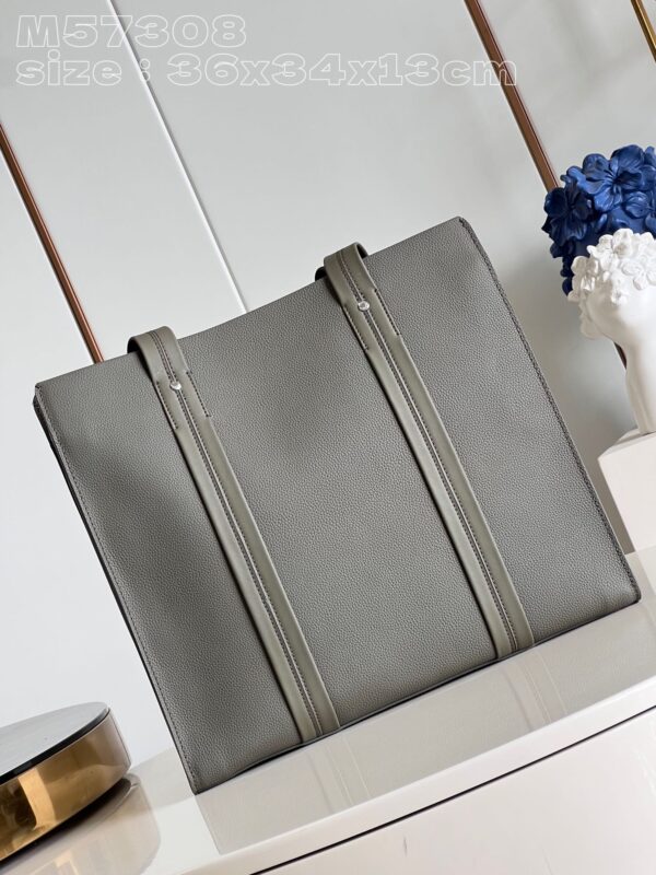 Louis Vuitton takeoff Tote