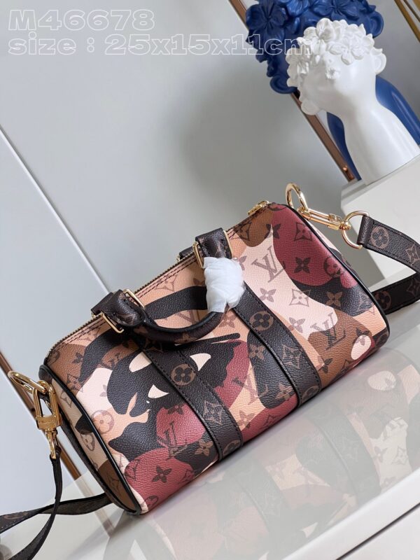Louis Vuitton Keepall Bandoulière 25