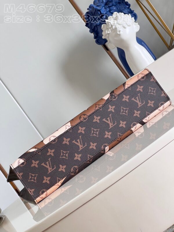 Louis Vuitton Sac Plat NV