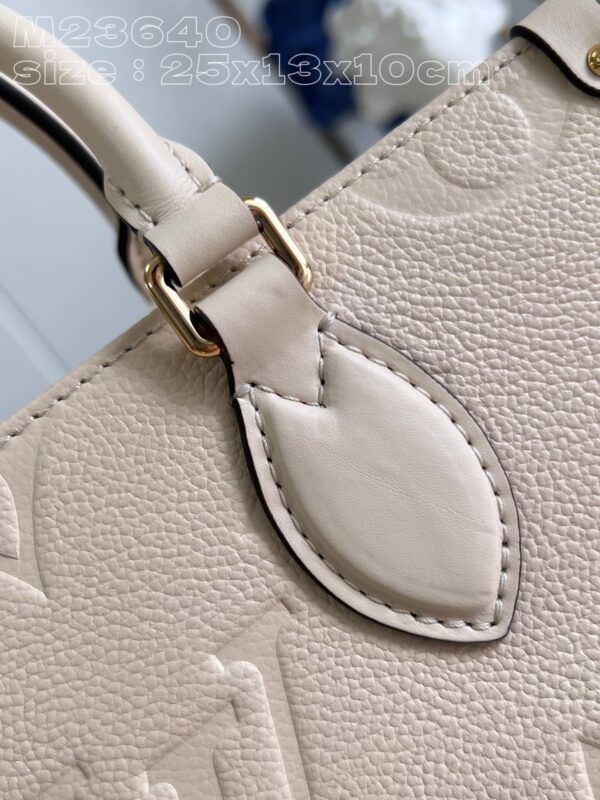 Louis Vuitton OnTheGo East West