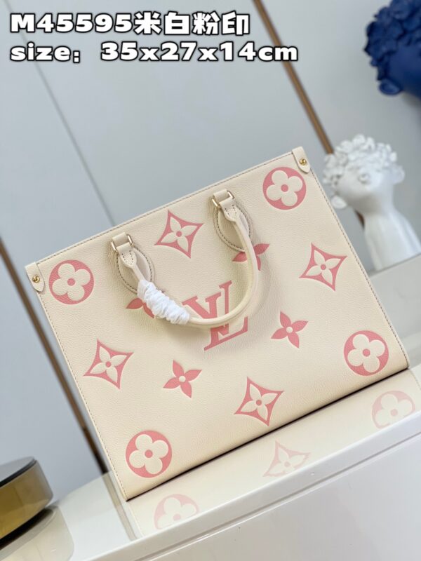 Louis Vuitton OnTheGo MM